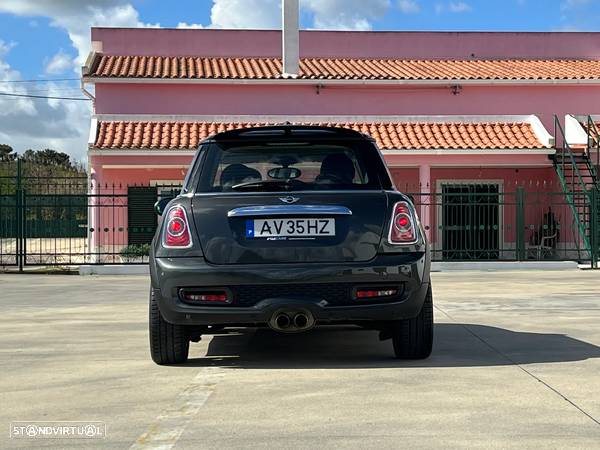 MINI Cooper S - 6