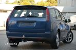 Ford Focus 2.0 16V Ghia - 8