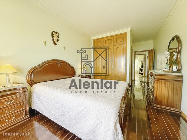 T3 com suite, garagem e vista campo – Castanheira do Ribatejo-19