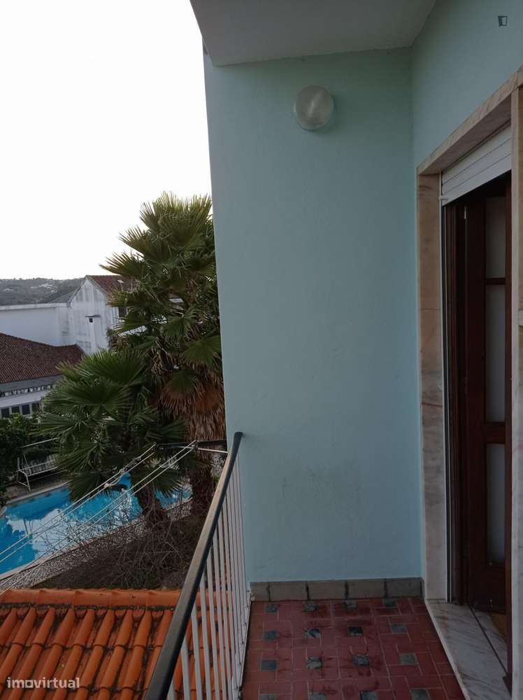 Quarto - localizado em  Coimbra - Grande imagem: 4/18