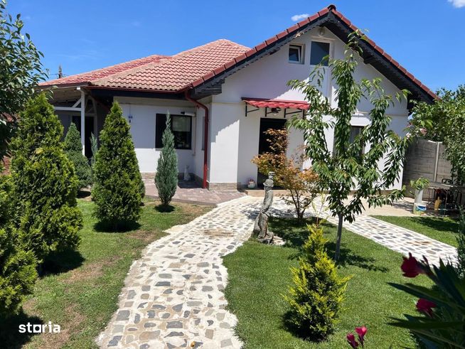 Casa, 162mp si teren cu supfata de 1227mp, Malu Mare-2
