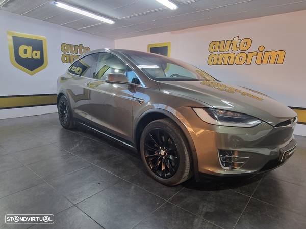 Tesla Model X 90D - 1