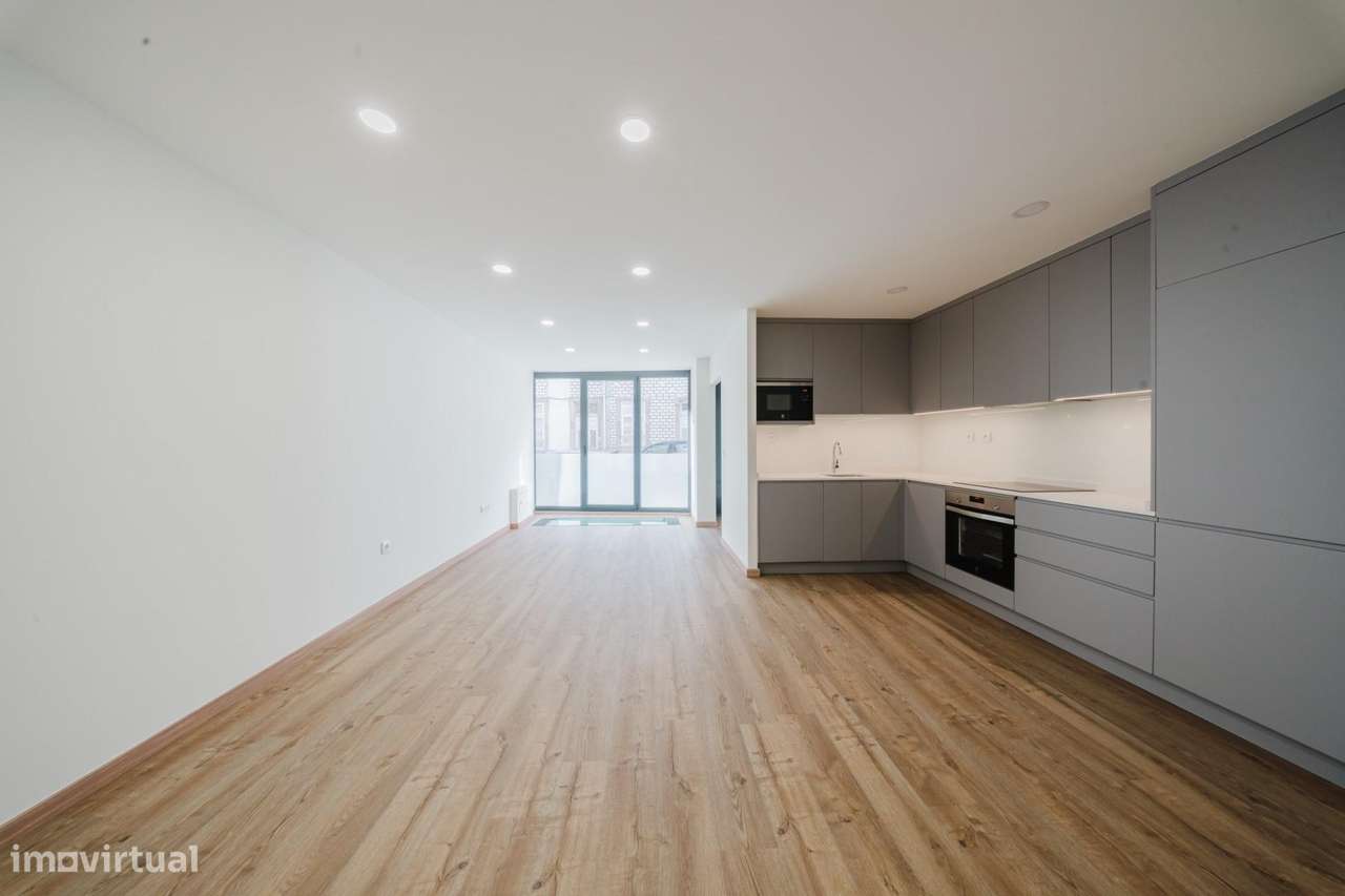 Duplex T2 no centro do Porto - Grande imagem: 2/24