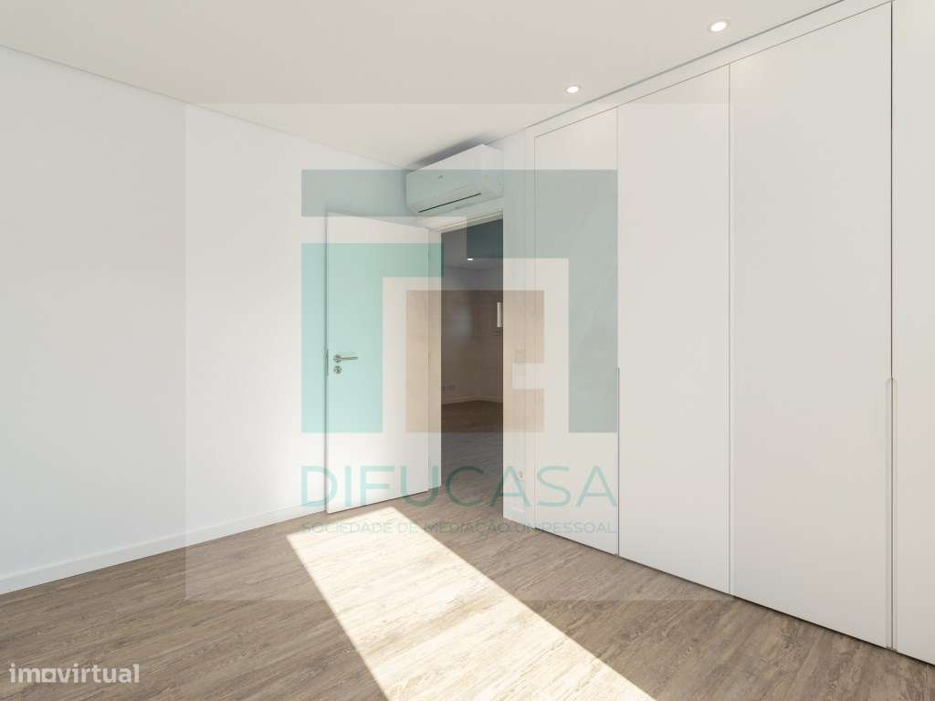 Moradia Geminada T3 + escritorio-12