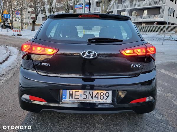 Hyundai i20 1.2 Fresh - 21