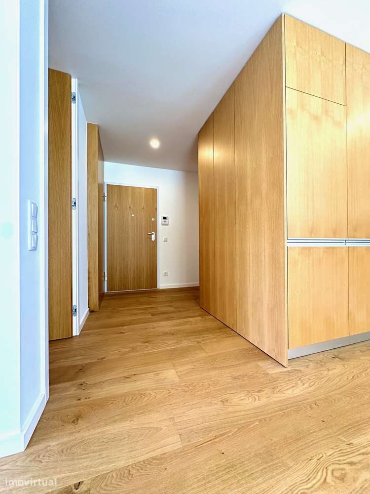 T1 de duas frentes em Canidelo a 250 m da praia e lugar garagem...-6