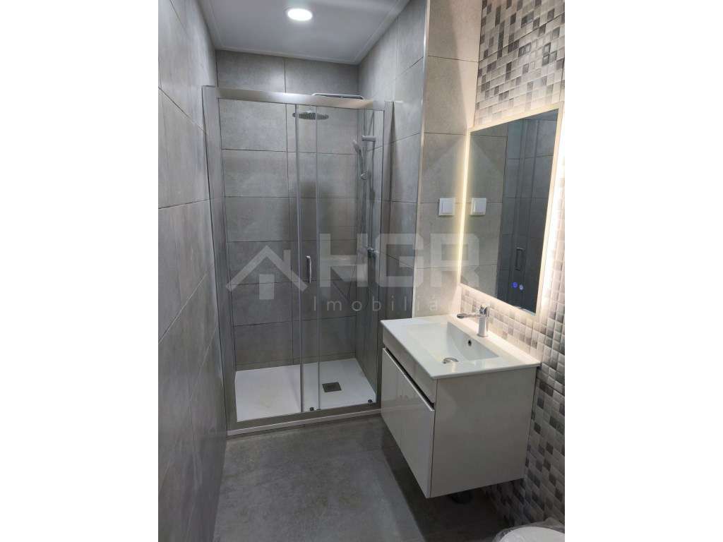 T3 | RENOVADO | 2 CASAS DE BANHO | ALTO SEIXALINHO-25