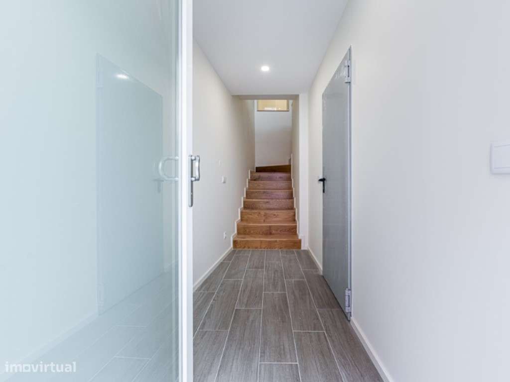 Prédio Moradia novo no Centro Histórico de Braga-6