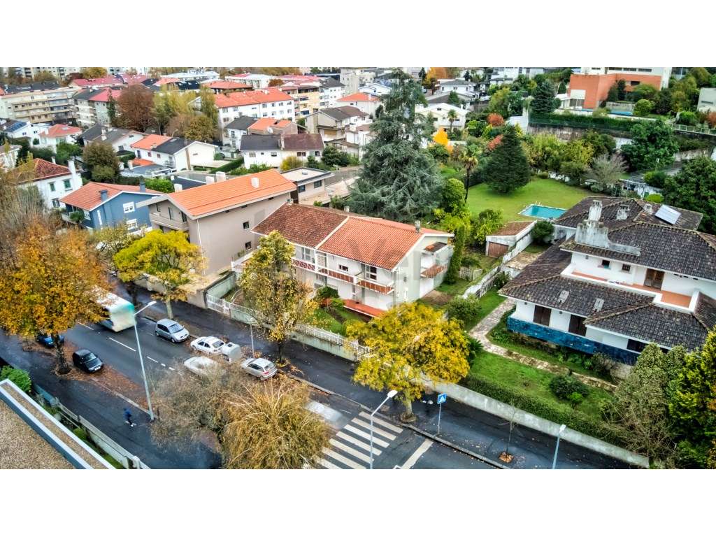 Vende-se Moradia Braga - Centro da Cidade-5
