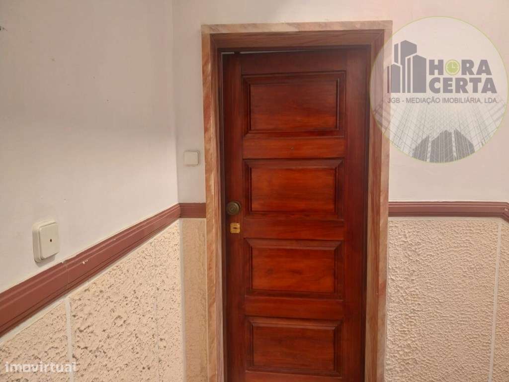 Apartamento T4 nas Mercês!-26