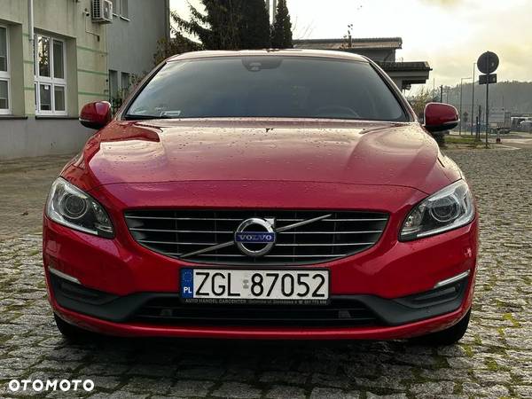 Volvo V60 D2 Drive-E Momentum - 18