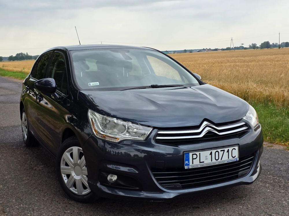 Citroën C4 II (2010-) VTi 120 Exclusive 2011