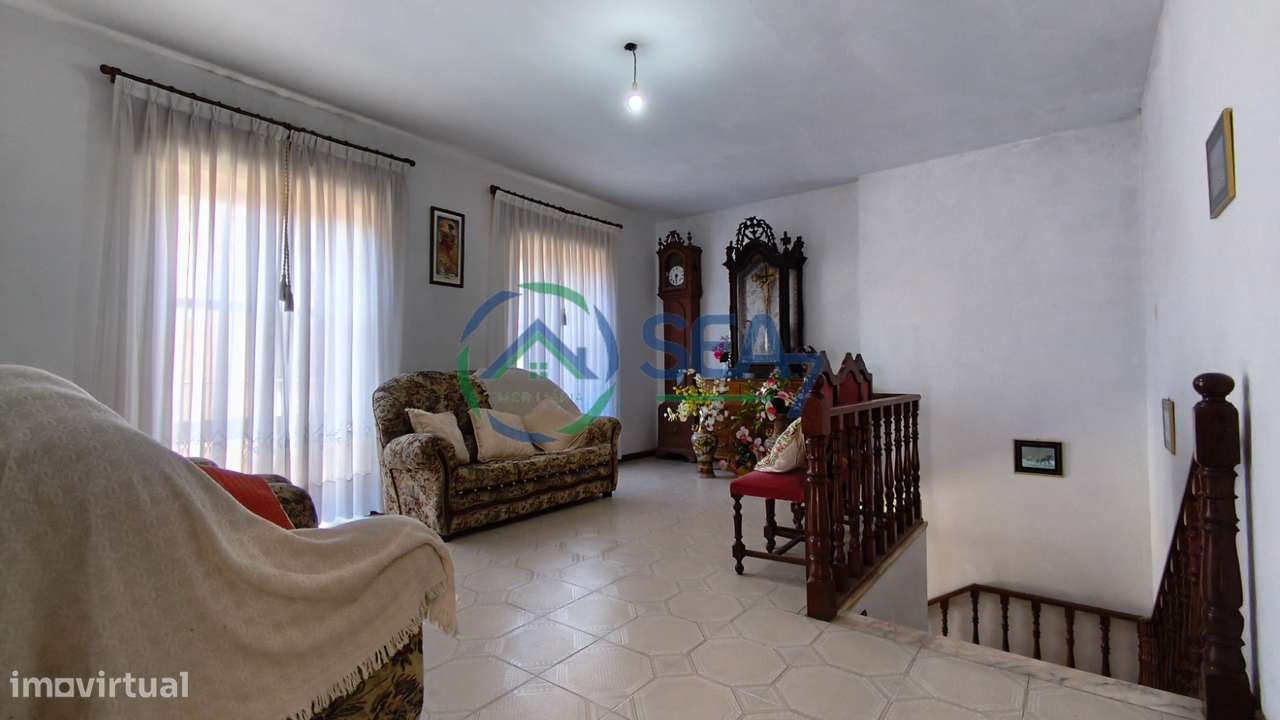 Moradia T3 com terreno, Apúlia-16