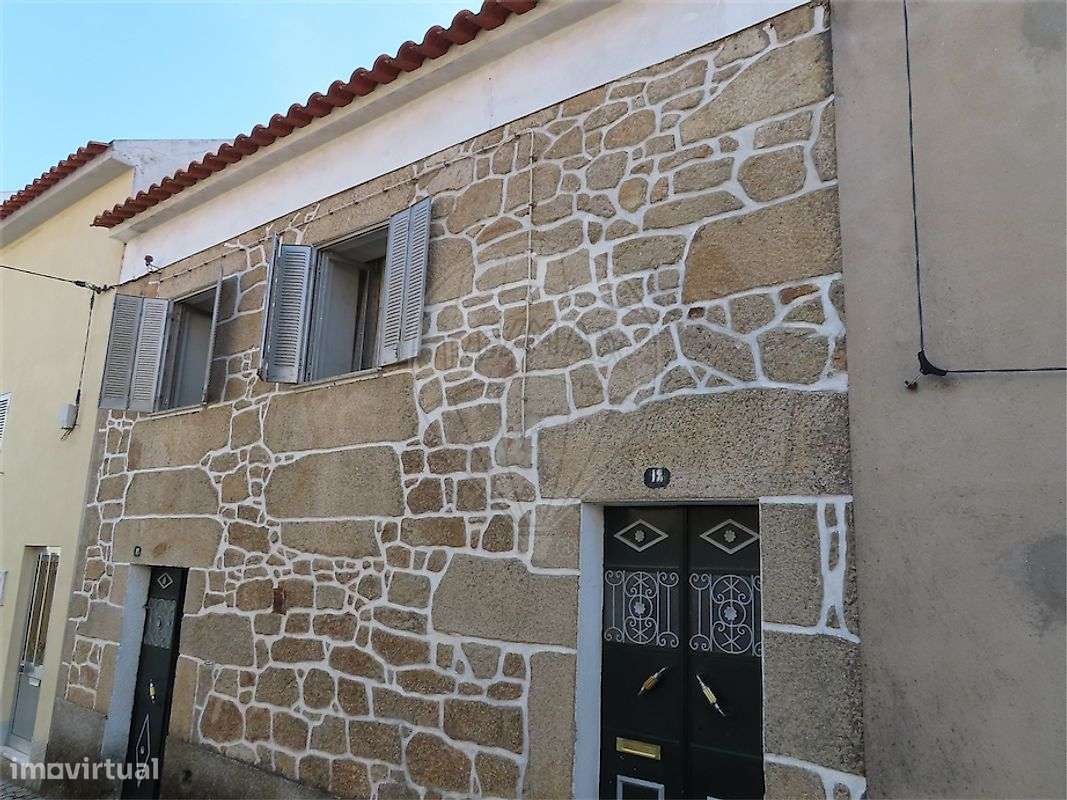 Moradia T2 para venda-25