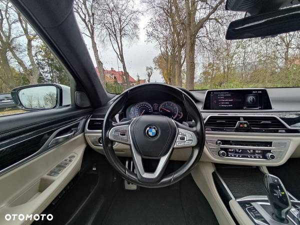 BMW Seria 7 - 5