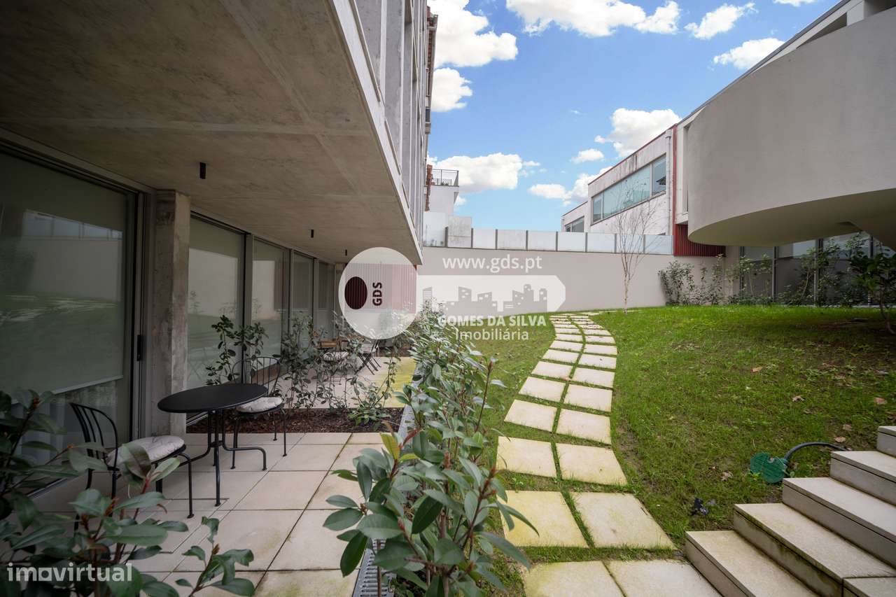 T0 Equipado e Mobilado no Centro de Braga-21