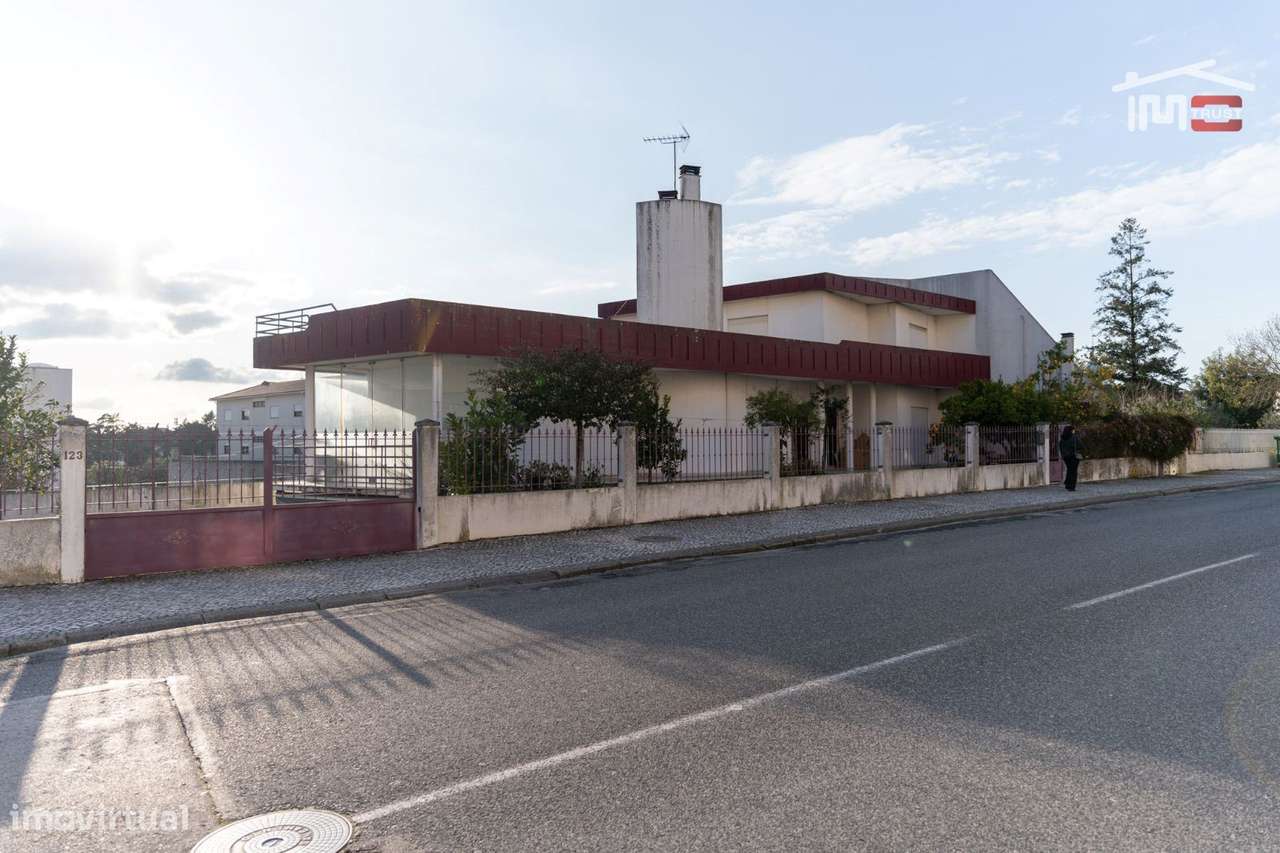 MORADIA T5 AVENIDA BEATO NUNO A 5 MINUTOS  DO SANTUÁRIO DE FÁTIMA - Grande imagem: 3/39