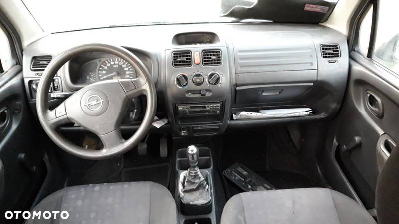 Części Opel Agila 1.3 CDTI diesel 05r. 2005r. 1248ccm  51kW biały - 9