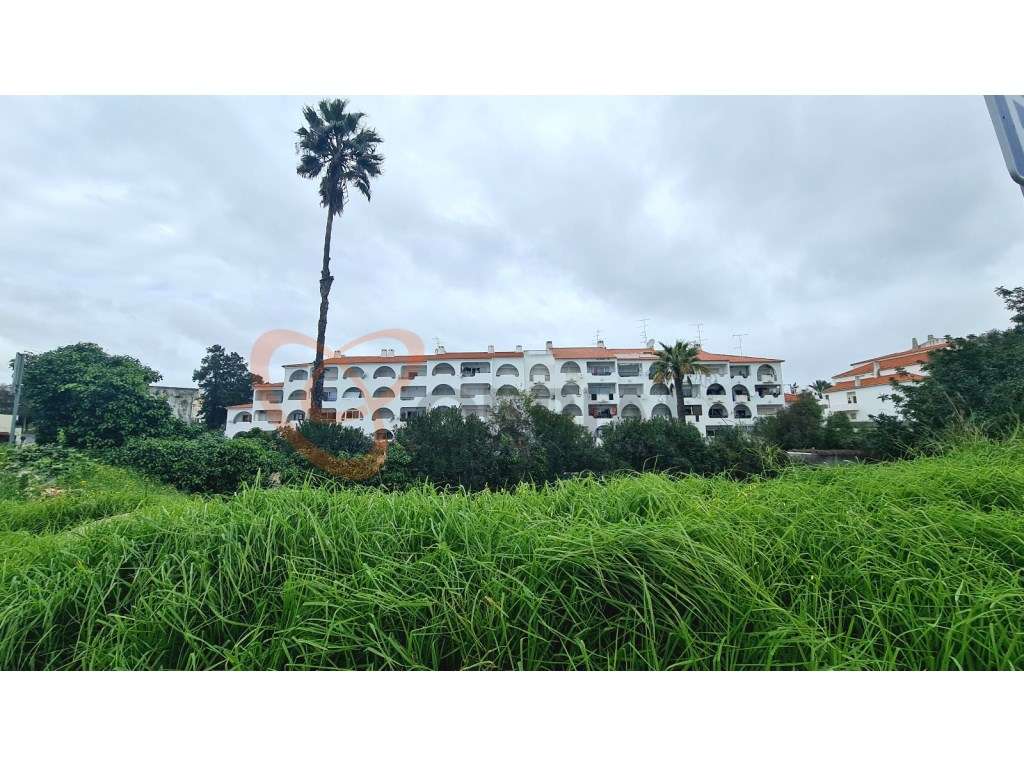 Espaçoso apartamento T1 para venda em Albufeira com piscina-15