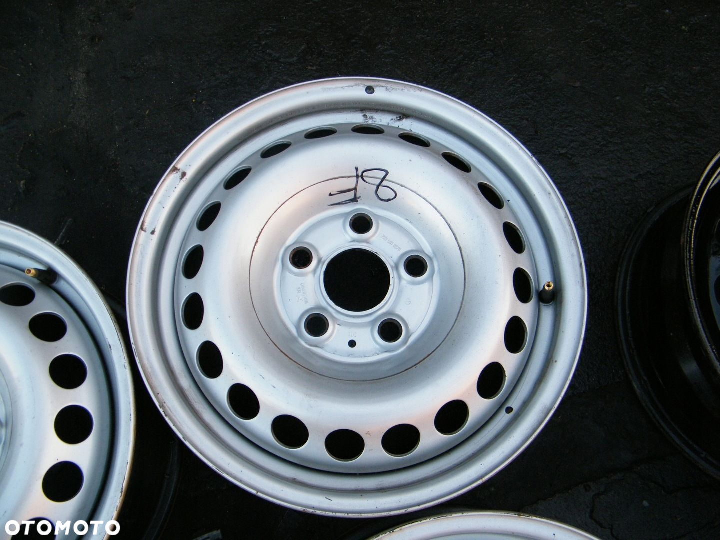 8F 5X120 R16 ET51 VW T5 T6 MULTIVAN - 4