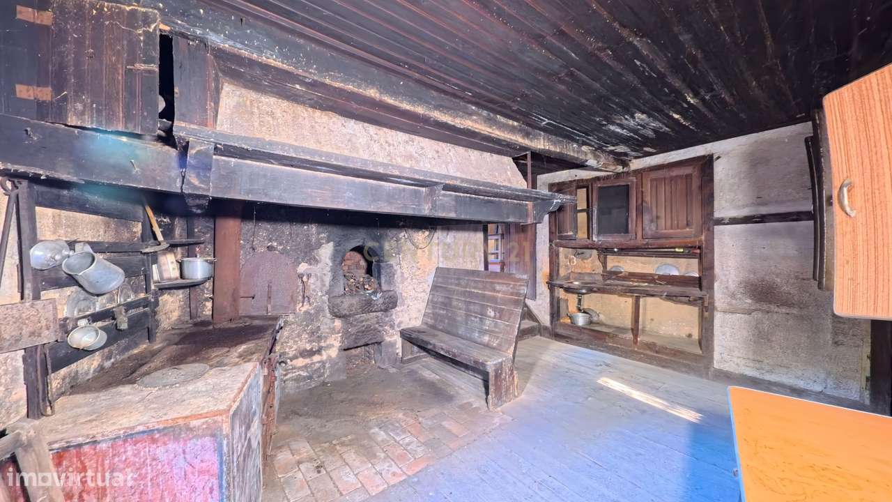 Moradia em pedra isolada em Trezói – Mortágua - Grande imagem: 5/10