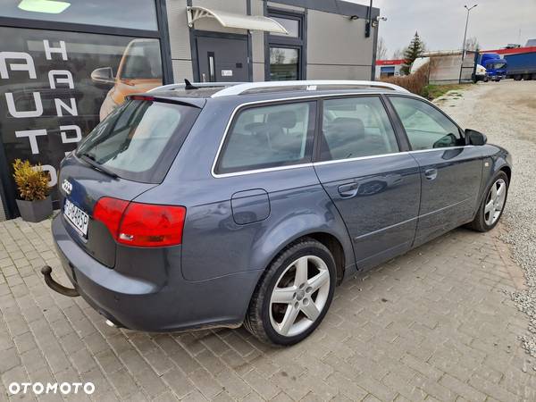 Audi A4 Avant 2.7 TDI DPF - 4