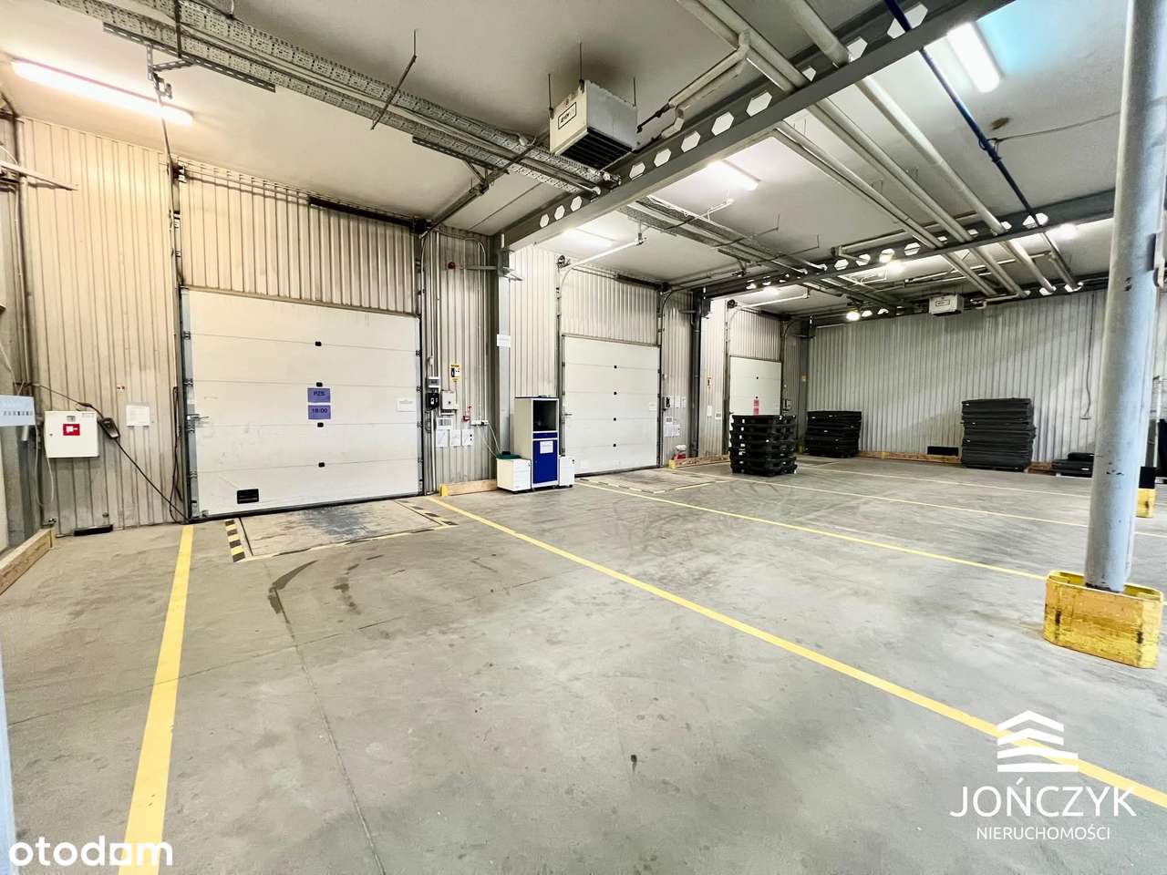 7 HA DZIAŁKI INWESTYCYJNEJ Z HALĄ MAGAZYNOWO-BIUROWĄ-7