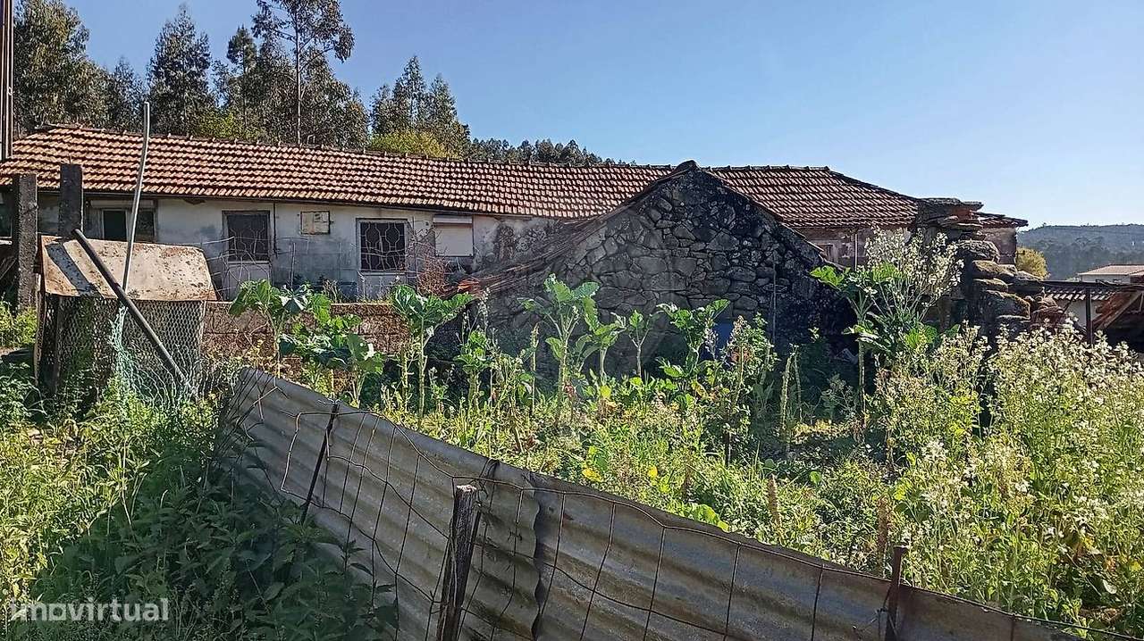 Moradia T2 para venda-7
