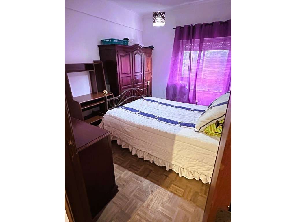 Apartamento T3 - Póvoa Sta. Iria-16