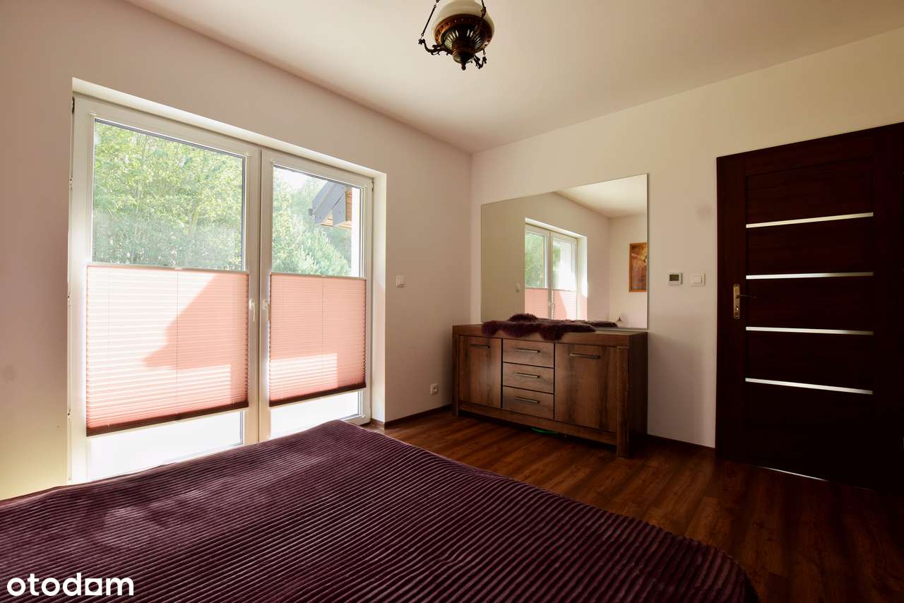 Nowoczesny dom w pięknej okolicy-11