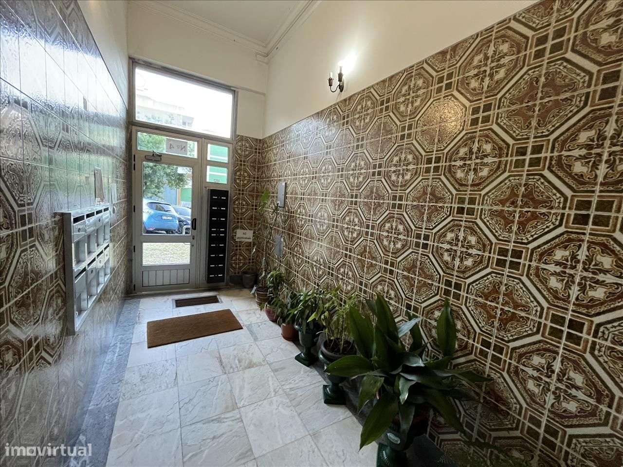 Apartamento T2 em Rio de Mouro - Grande imagem: 2/17