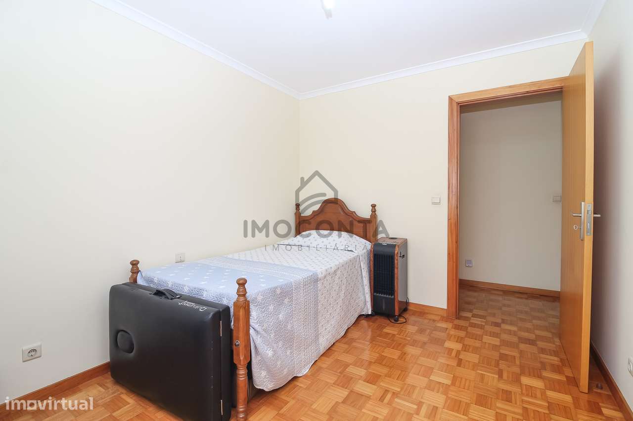 T3 Luminoso com Varanda e Garagem | Valongo-18
