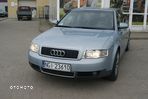 Audi A4 2.4 - 1