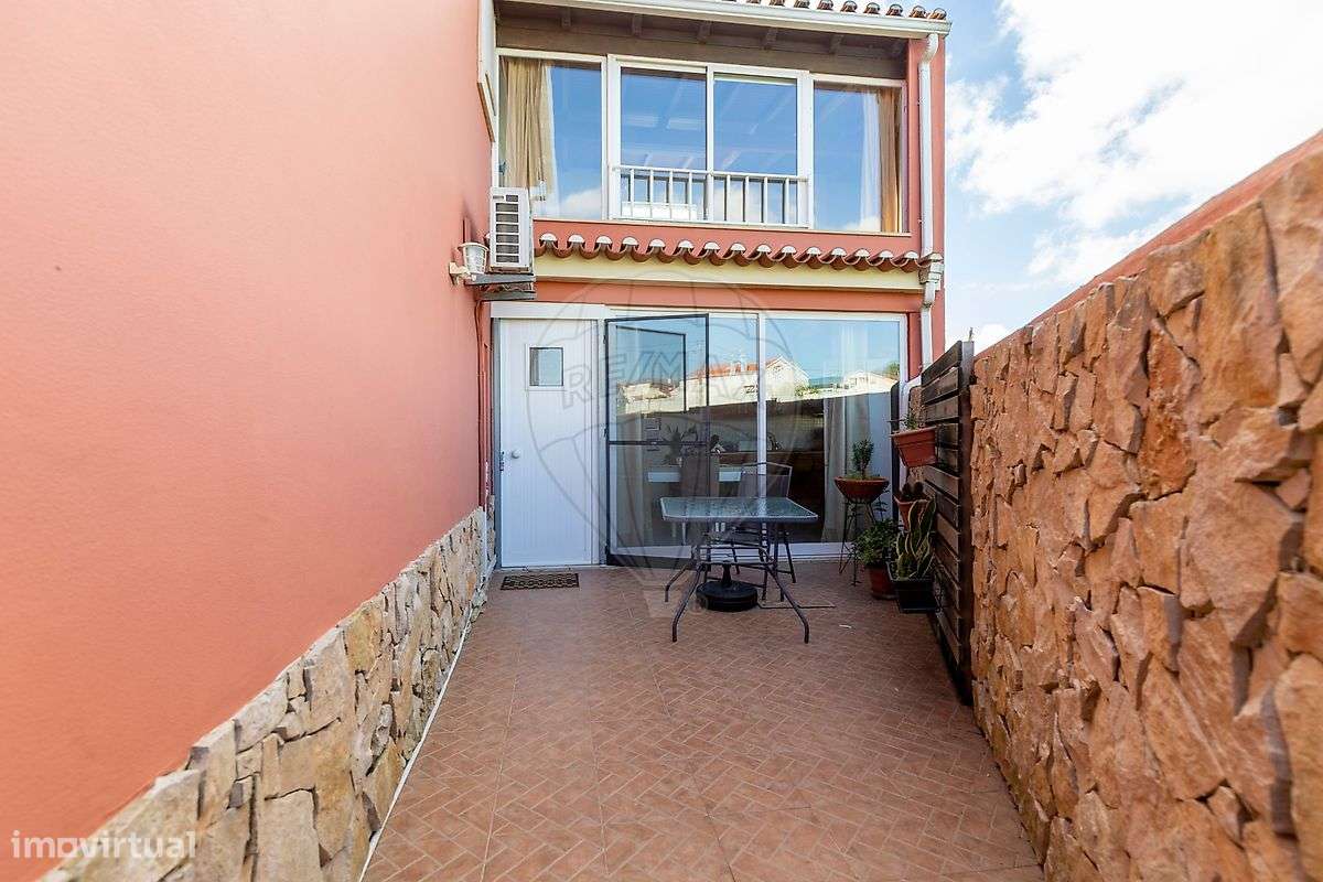 Moradia T4 para venda-30