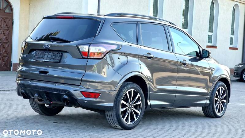 Ford Kuga - 8