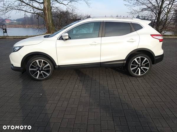 Nissan Qashqai 1.2 DIG-T N-Connecta Xtronic EU6 - 4