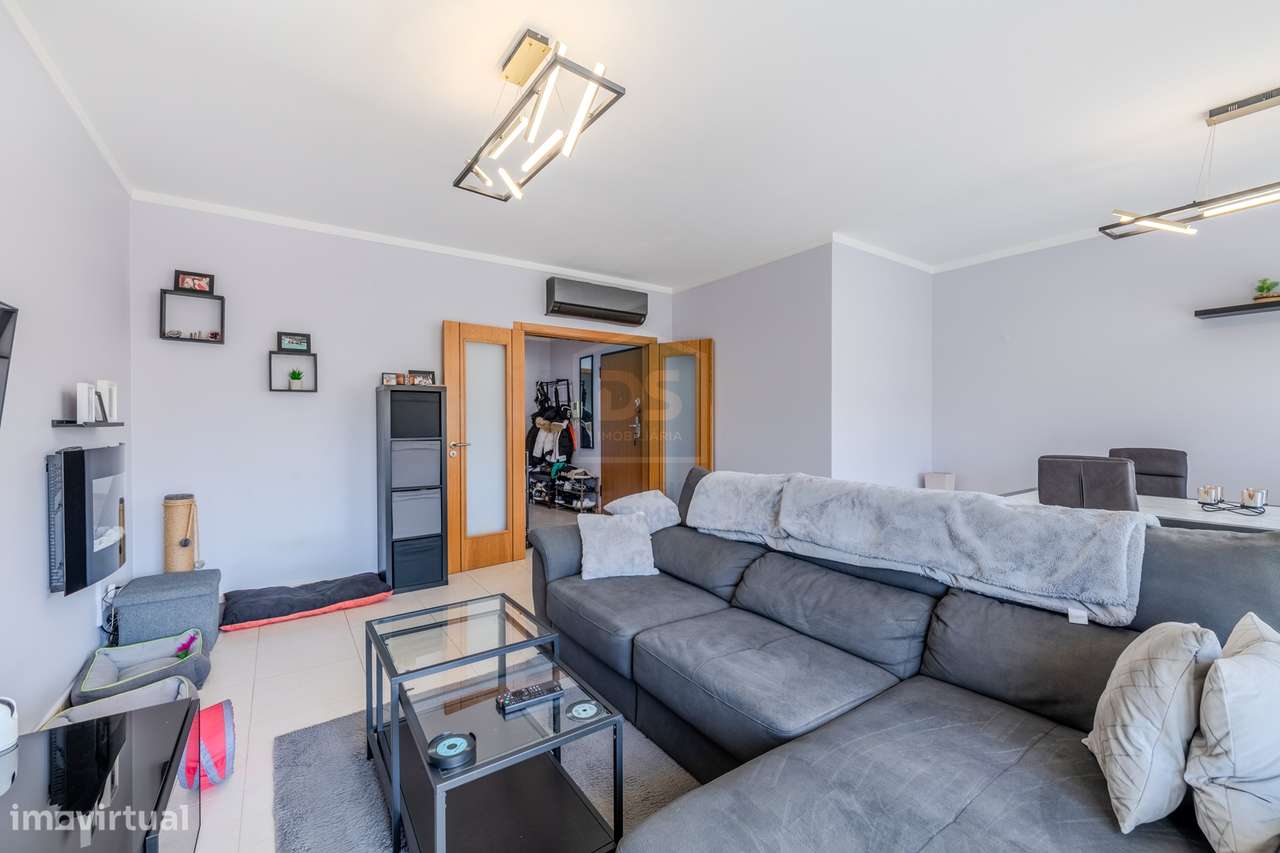 Apartamento T3 Venda em Quelfes,Olhão-26