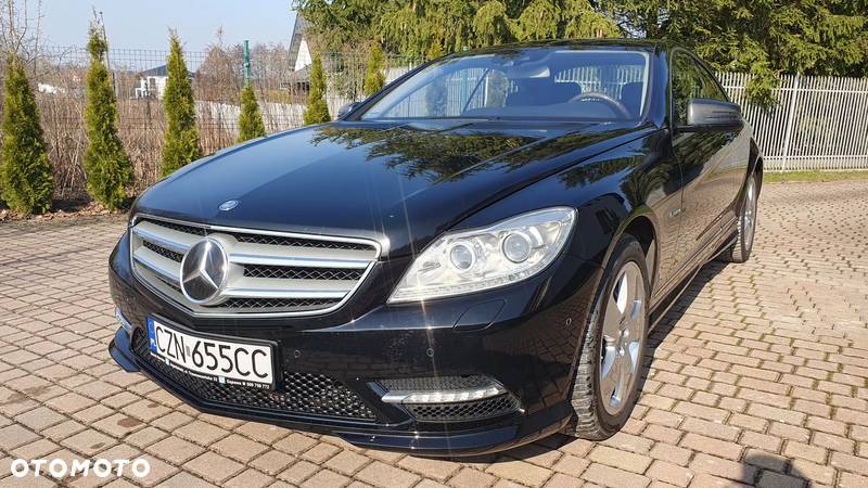 Mercedes-Benz CL 500 4-Matic BlueEff - 2