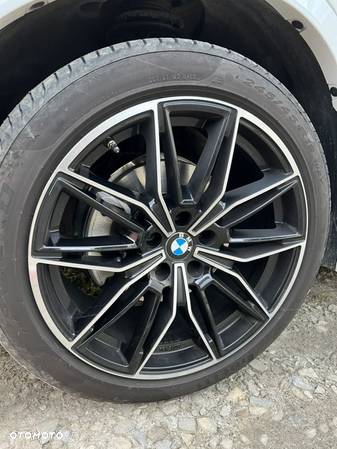 BMW X1 sDrive18i Sport Line - 17