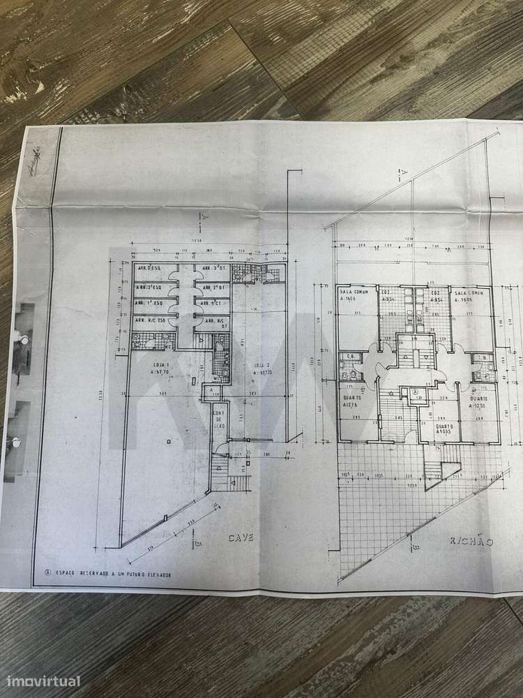 Apartamento T3 à venda no centro do Laranjeiro-23