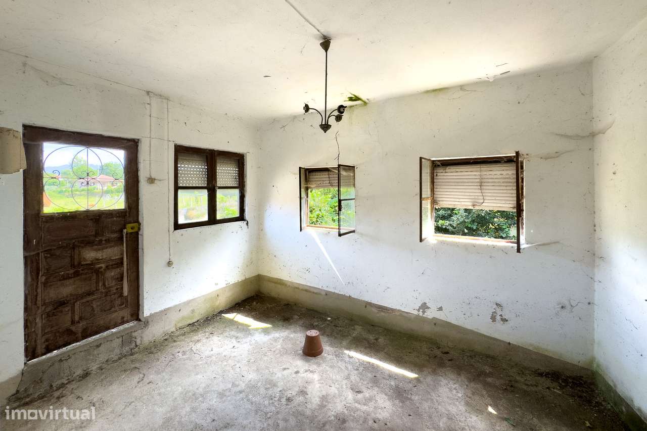 Moradia para Restauro, São João de Rei, Póvoa de Lanhoso-31