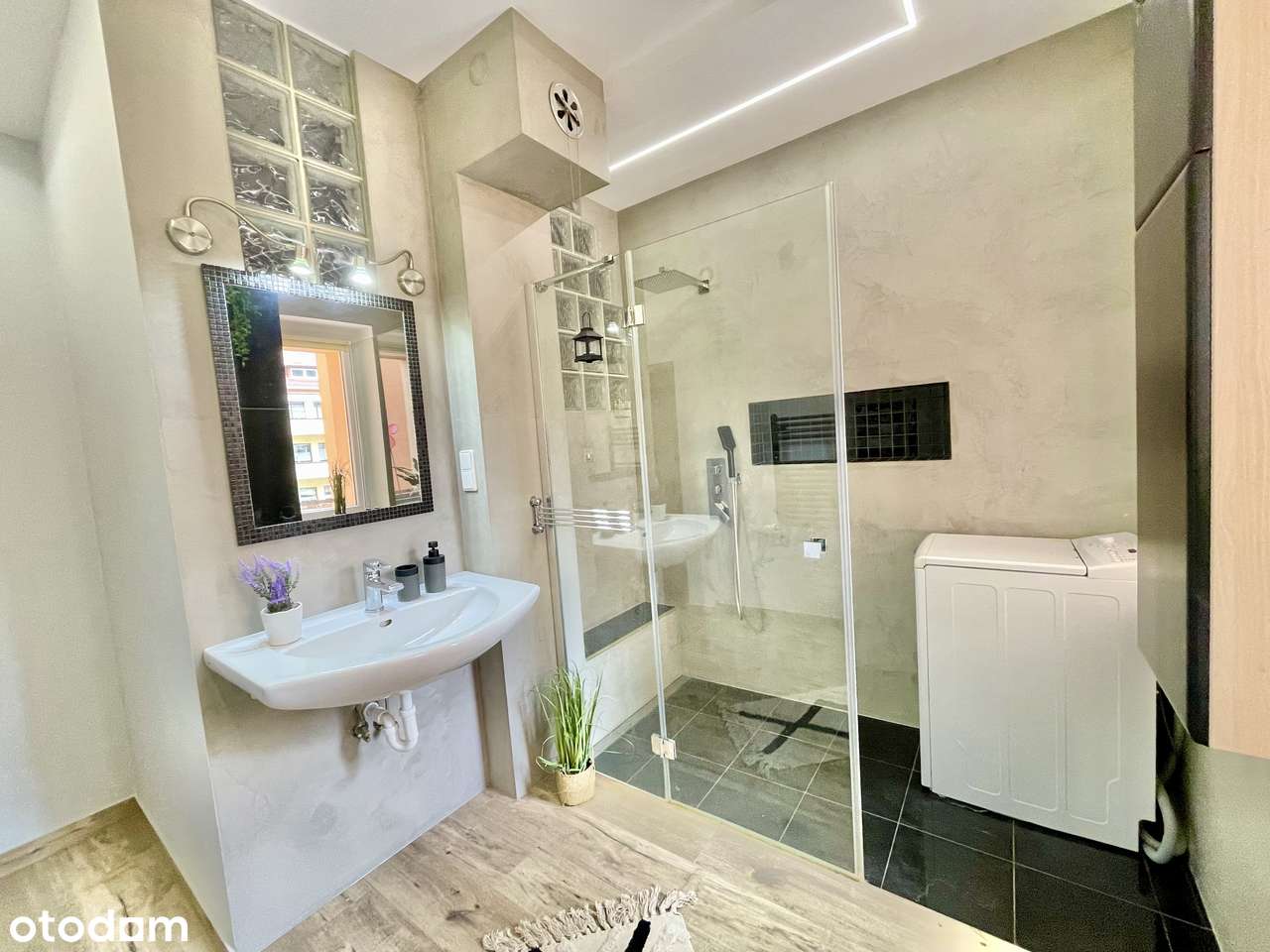 Komfortowe 3-pokojowe Mieszkanie, Garderoba, Dwie Łazienki, Spiżarka-17