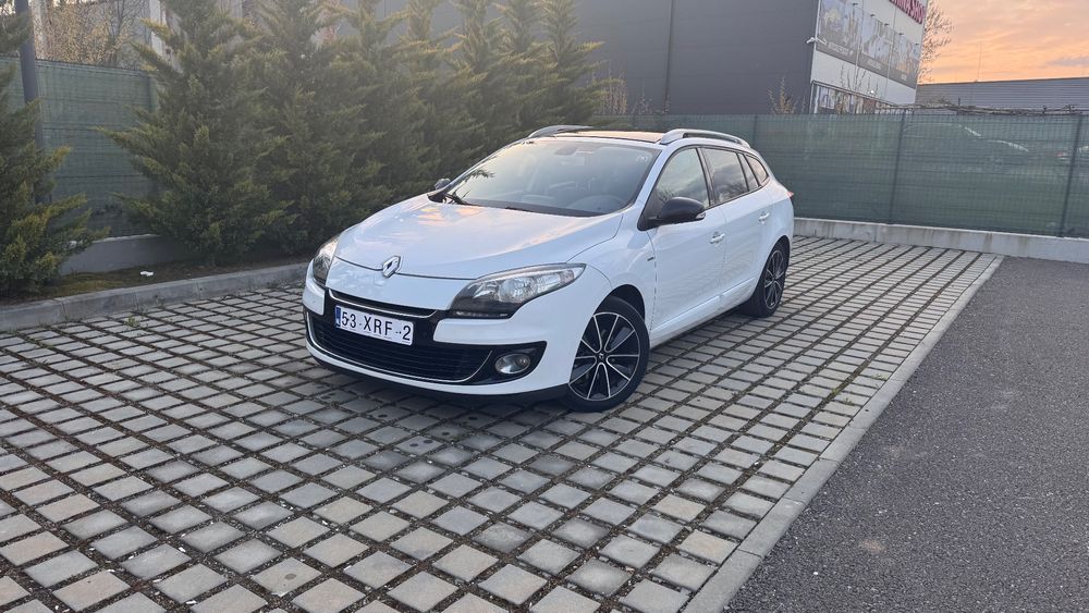 Renault Megane III [2008 - 2016] ENERGY dCi 110 Start & Stop Bose Edition 2012