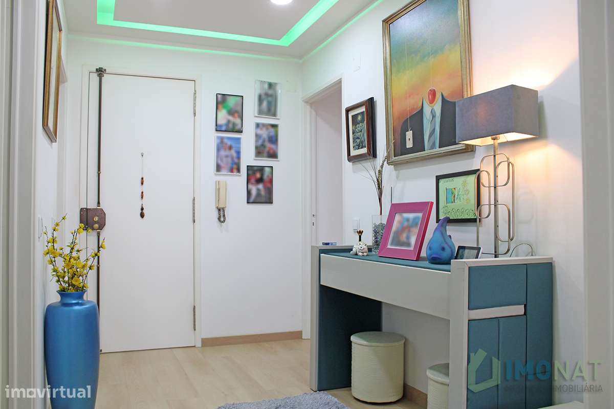 2 Apartamentos ,  T 2 + T 1-24