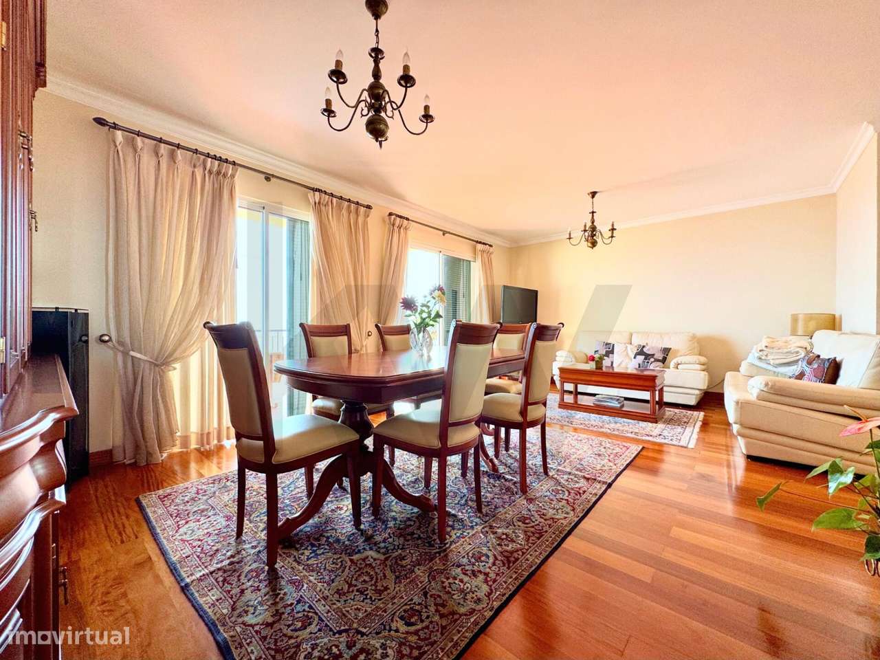 Moradia T3 com Vista Frontal para o Oceano – Câmara de Lobos - Grande imagem: 4/22