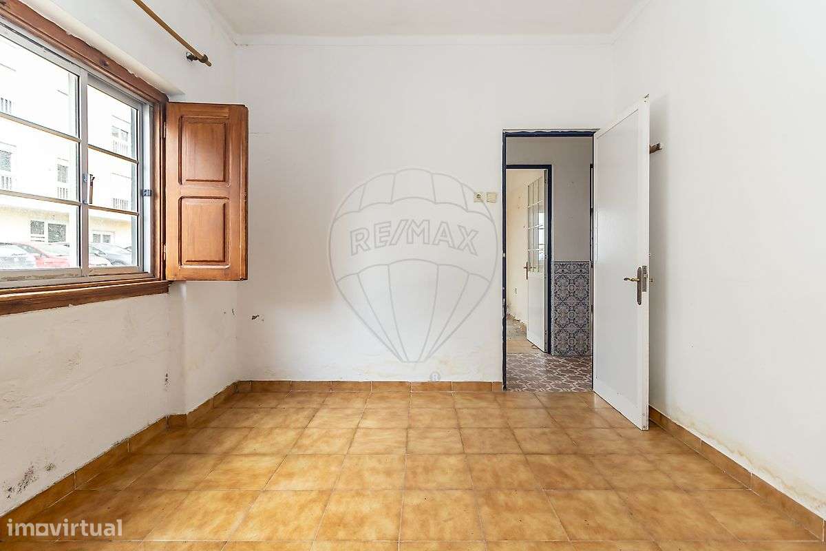 Moradia T2 para venda-8