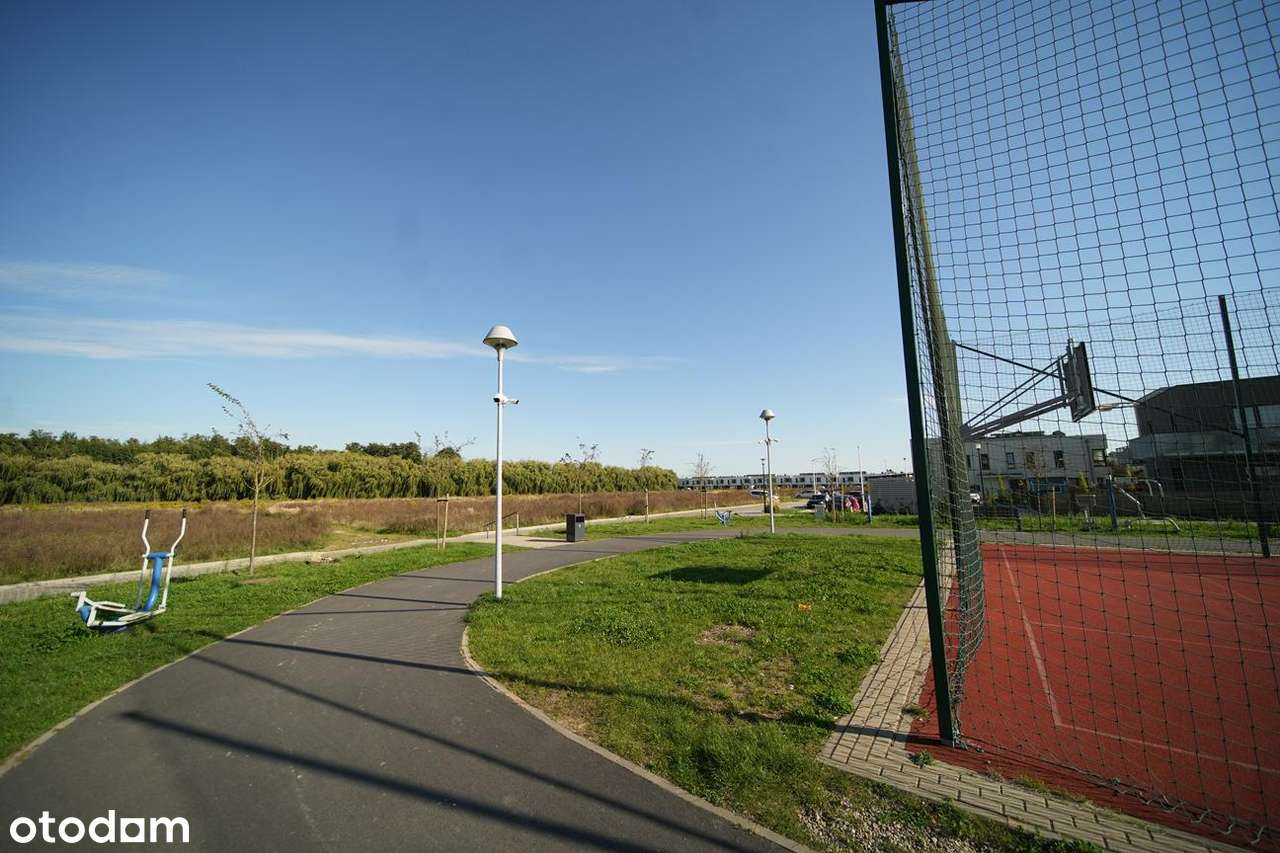 Działka w super cenie! Wszystkie media!-8