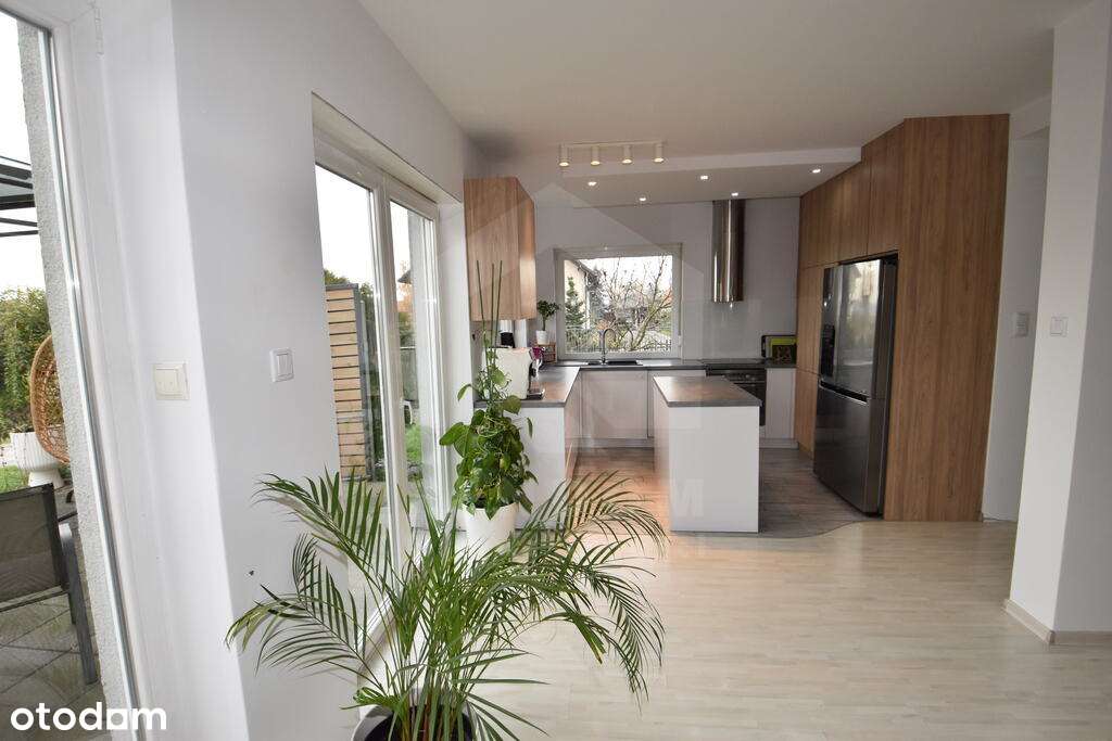 Dom z garażem i fotowoltaiką – Narok - Pełny obrazek: 4/20