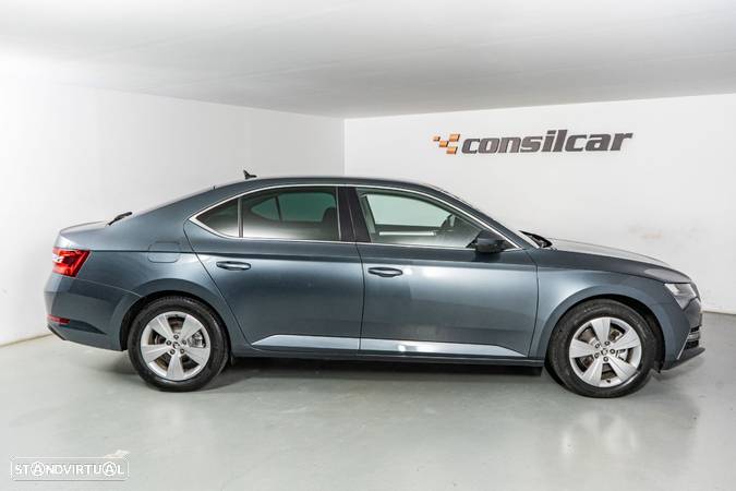 Skoda Superb 1.4 TSI iV Style DSG - 7