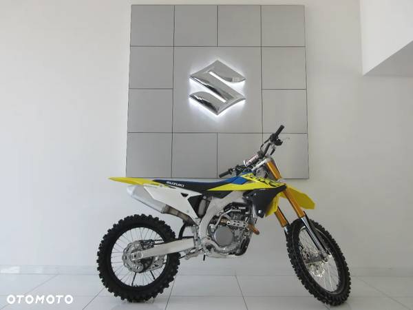 Suzuki RM-Z - 2